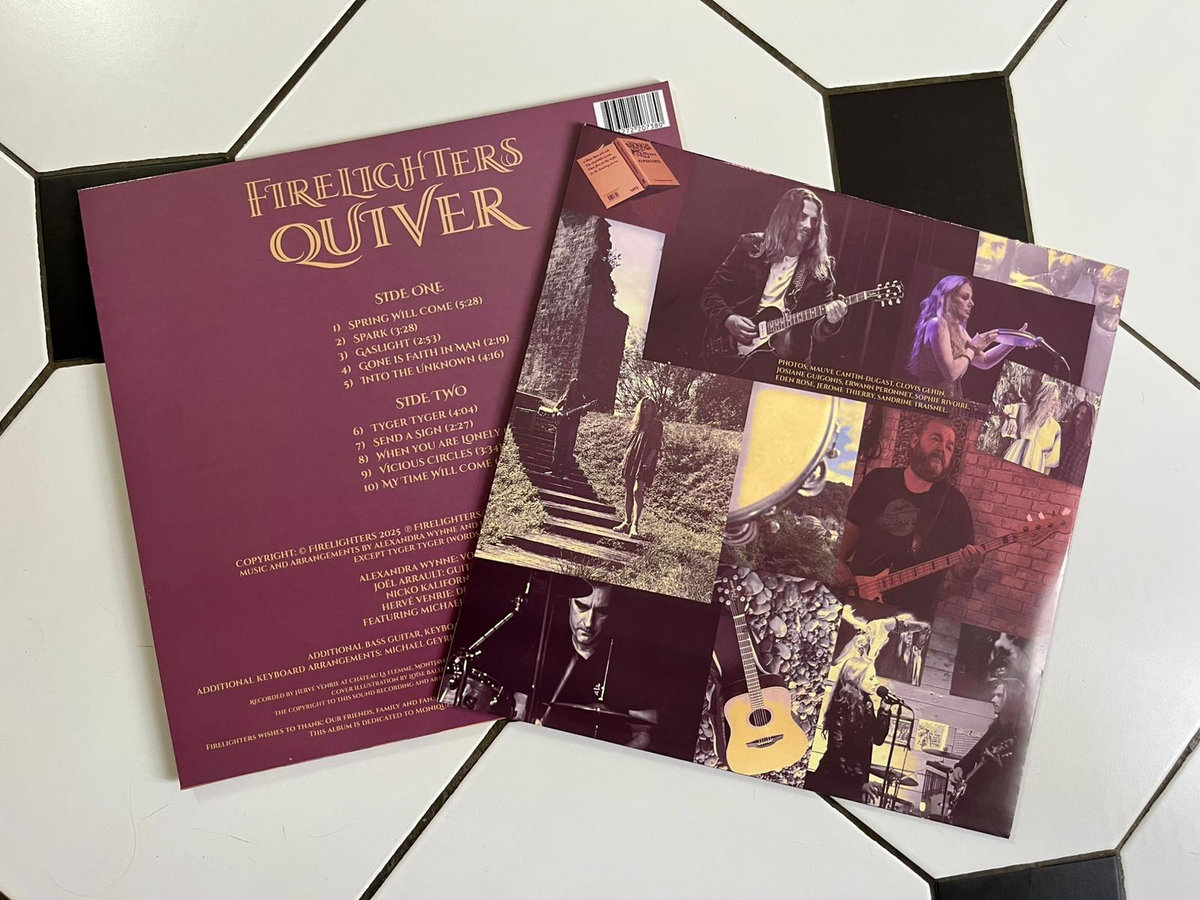 FIRELIGHTERS - QUIVER
